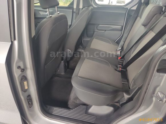 (Koyuncu Fiat) 2025 FORD TOURNEO COURİER 1.5 ECOBLUE TREND