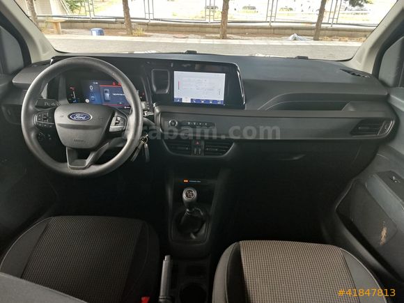 (Koyuncu Fiat) 2025 FORD TOURNEO COURİER 1.5 ECOBLUE TREND