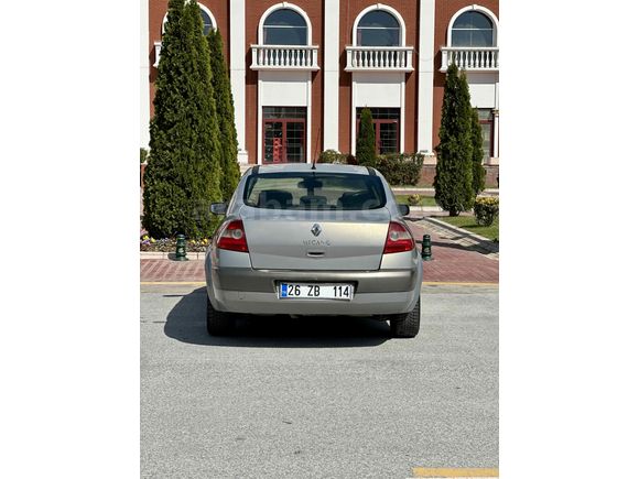 Sahibinden Renault Megane 1.5 dCi Dynamique 2004 Model 