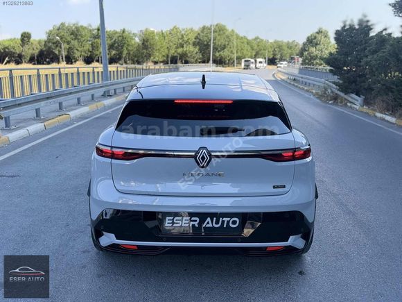 HATASIZ 2026 ÇIKIŞLI MEGANE E-TECH TECHO 6 BİN KM ÇİFT RENK