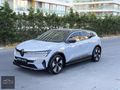 HATASIZ 2026 ÇIKIŞLI MEGANE E-TECH TECHO 6 BİN KM ÇİFT RENK