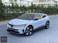 HATASIZ 2026 ÇIKIŞLI MEGANE E-TECH TECHO 6 BİN KM ÇİFT RENK