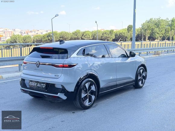 HATASIZ 2026 ÇIKIŞLI MEGANE E-TECH TECHO 6 BİN KM ÇİFT RENK