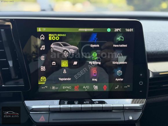 HATASIZ 2026 ÇIKIŞLI MEGANE E-TECH TECHO 6 BİN KM ÇİFT RENK