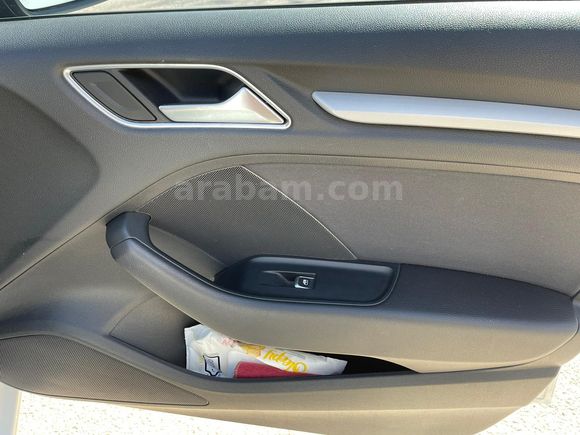 Memurdan temiz  Audi A3   -   2019 Model 