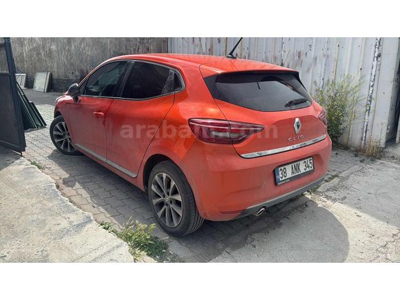 Bİ DÜNYA dan küçük dev Clio