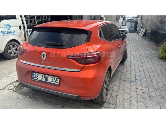 Bİ DÜNYA dan küçük dev Clio