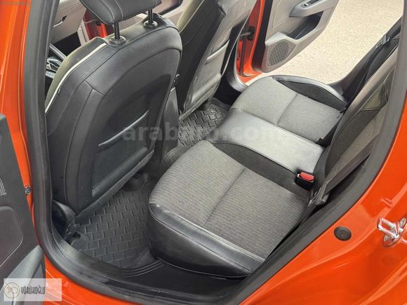 2020 MODEL RENAULT CLİO 1.0 TCE İCON HATASIZ BOYASIZ