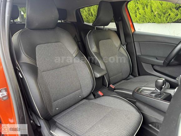 2020 MODEL RENAULT CLİO 1.0 TCE İCON HATASIZ BOYASIZ