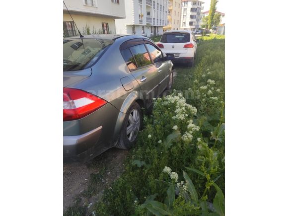 Sahibinden Renault Megane 1.6 Dynamique 2004 Model
