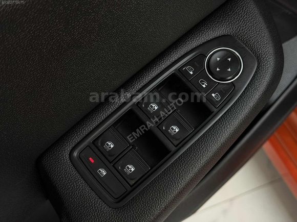 EMRAH AUTO'DAN 2023 MODEL RENAULT CLİO İCON HATASIZ BOYASIZ