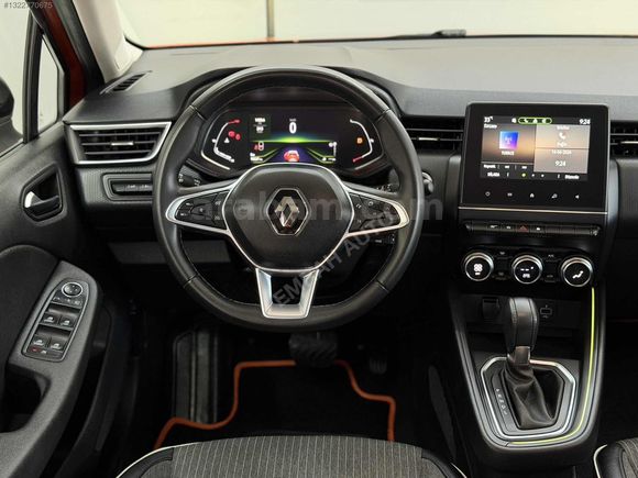EMRAH AUTO'DAN 2023 MODEL RENAULT CLİO İCON HATASIZ BOYASIZ