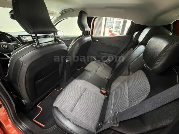 EMRAH AUTO'DAN 2023 MODEL RENAULT CLİO İCON HATASIZ BOYASIZ