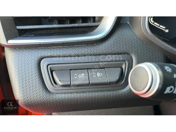 *Kırbaşlar Auto* 2021 MOD/30.000 KM 'DE/ CLİO 1.0 İCON X-TRONİC