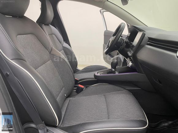 YÜCELER OTO'DAN 2023 MODEL RENAULT CLİO İCON KDV %20 HATASIZ