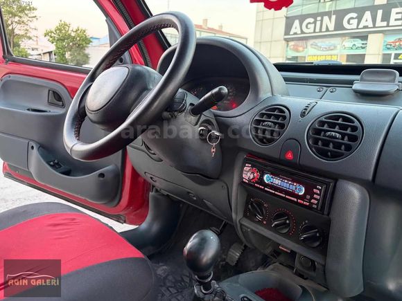 CAMLI 4+1 KOLTUKLU 2000 MODEL RENAULT KANGOO EXPRESS 1.9 D