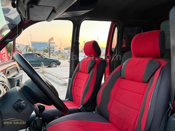 CAMLI 4+1 KOLTUKLU 2000 MODEL RENAULT KANGOO EXPRESS 1.9 D