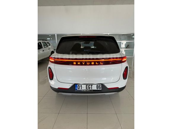Sahibinden Skywell ET5 Legend 2023 Model