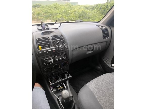 Sahibinden Hyundai Accent 1.5 CRDi Admire 2005 Model