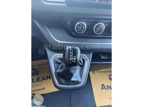 ÖZBAY OTO RENAULT TRAFİX 5+1 OTOMATİK