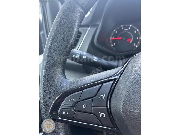 ÖZBAY OTO RENAULT TRAFİX 5+1 OTOMATİK