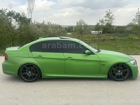 YEŞİL E90 320D TAKAS OLUR 
