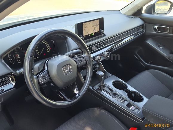 Cıvıc Elegance 1.5 VTEC 182hp %20 Faturalı