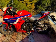 0 dan farksız Honda CBR 500R