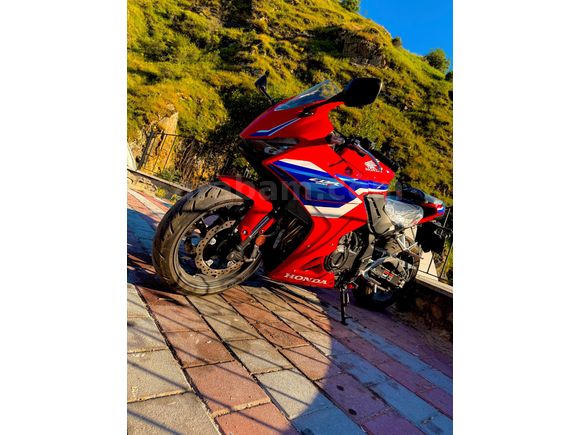 0 dan farksız Honda CBR 500R