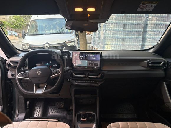 Sahibinden Renault Duster 1.3 TCe Techno 2025 Model 9000 KM FULL OPSİYONLU