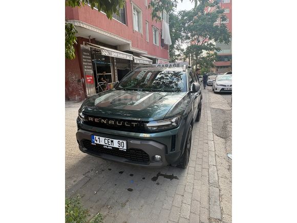 Sahibinden Renault Duster 1.3 TCe Techno 2025 Model 9000 KM FULL OPSİYONLU