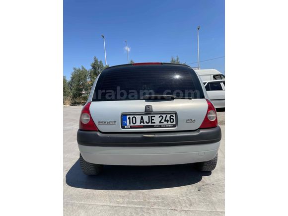 Sahibinden Renault Clio 1.6 RTE 2001 Model 