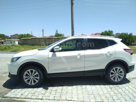 Sahibinden Nissan Qashqai 1.5 dCi Sky Pack 2015 Model