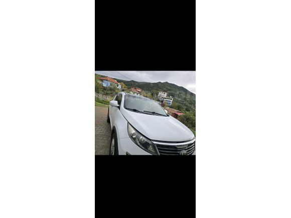 Sahibinden Kia Sportage 1.6 GDI Concept Plus 2013 Model  259000 km Beyaz