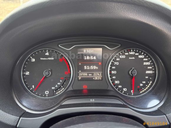 2014 DEĞİŞENSİZ CAM TAVAN A3 S-TRONİC