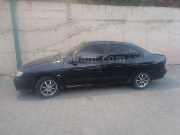 Sahibinden Renault Megane 1.6 klimalıl
