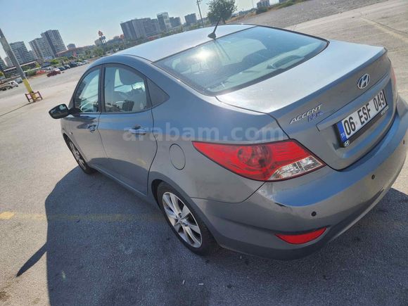 Sahibinden Hyundai Accent Blue 1.4 D-CVVT Mode Plus 2017 Model 