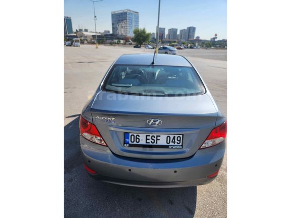 Sahibinden Hyundai Accent Blue 1.4 D-CVVT Mode Plus 2017 Model 