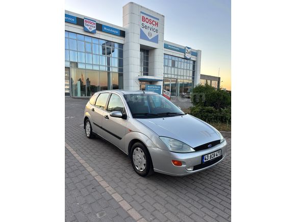 Sahibinden Ford Focus 1.6 Ambiente 2001 Model