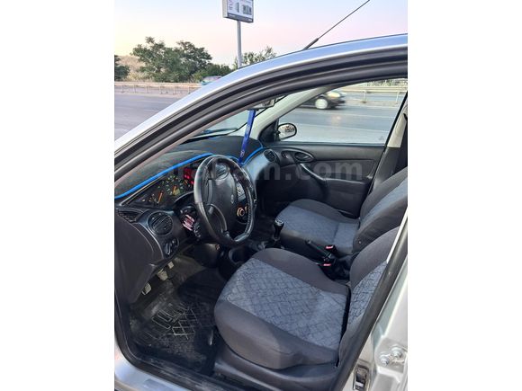 Sahibinden Ford Focus 1.6 Ambiente 2001 Model