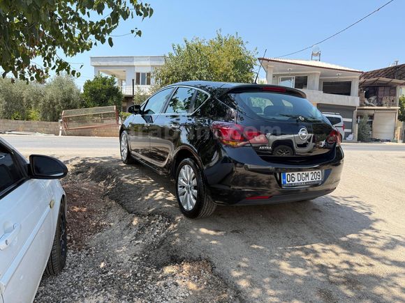Sahibinden Opel Astra 1.6 Enjoy 2010 Model