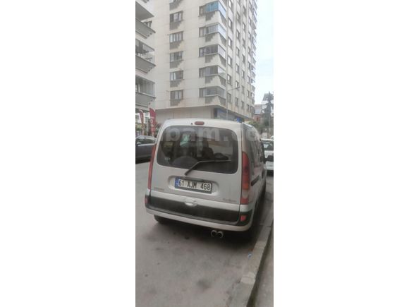 Sahibinden Renault Kangoo Multix 1.5 dCi Expression 2010 Model