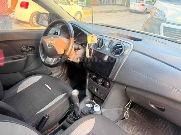 Sahibinden Dacia Sandero 1.5 dCi Stepway 2013 Model 