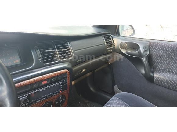 Opel Vectra 2.5 CDX