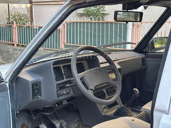 Değişensiz Tofaş Şahin 1.6 1992 Model