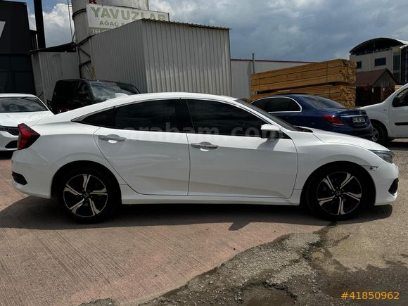 TAKASLI - OTOMATİK - 2018 - EXECUTİVE - CİVİC - ALBİN OTO'DAN