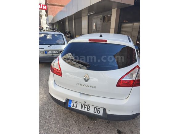 Sahibinden Renault Megane 1.6 Expression 2011 Model  144.500 km Beyaz
