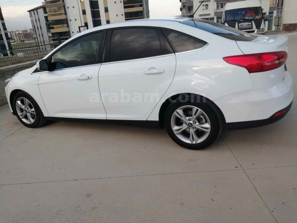 Sahibinden Ford Focus 1.6 TDCi Style 2015 Model 