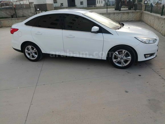 Sahibinden Ford Focus 1.6 TDCi Style 2015 Model 