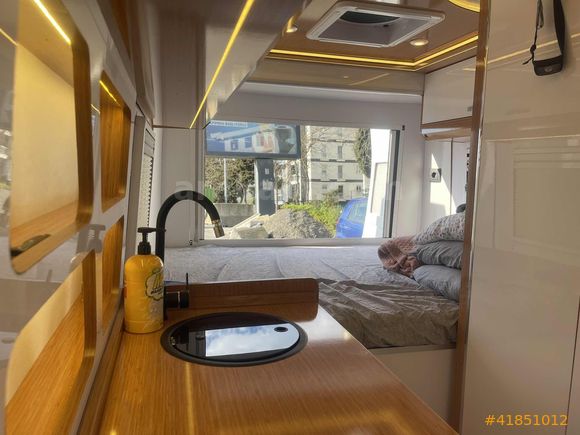 ZORER'DEN"2025 KASA"FUL DONANIM 180 BİN KM GARANTİLİ MOTOKARAVAN